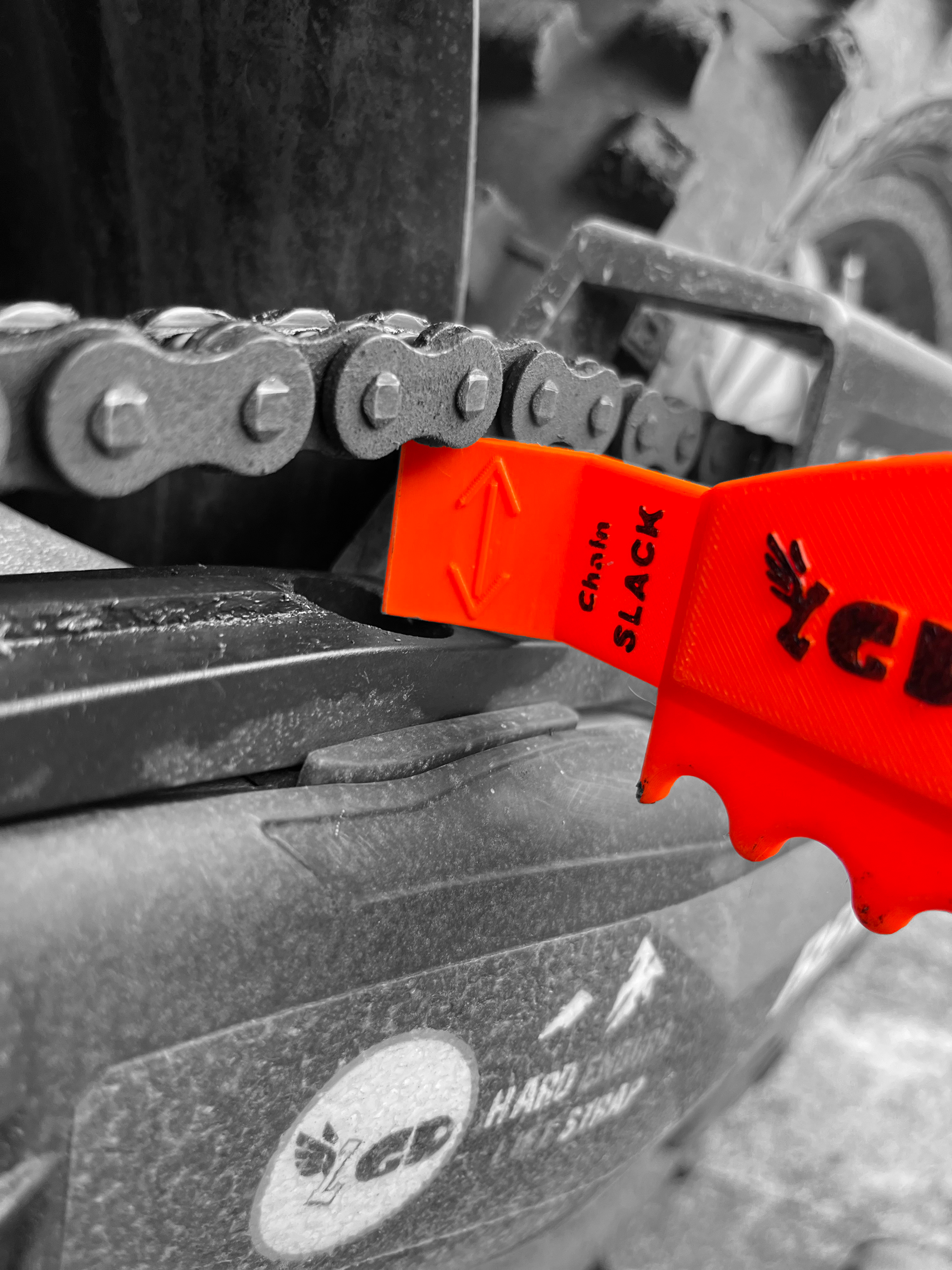 ИНСТРУМЕНТ ЗА ИЗМЕРВАНЕ НА ВЕРИГАТА-CHAIN GAUGE TOOL