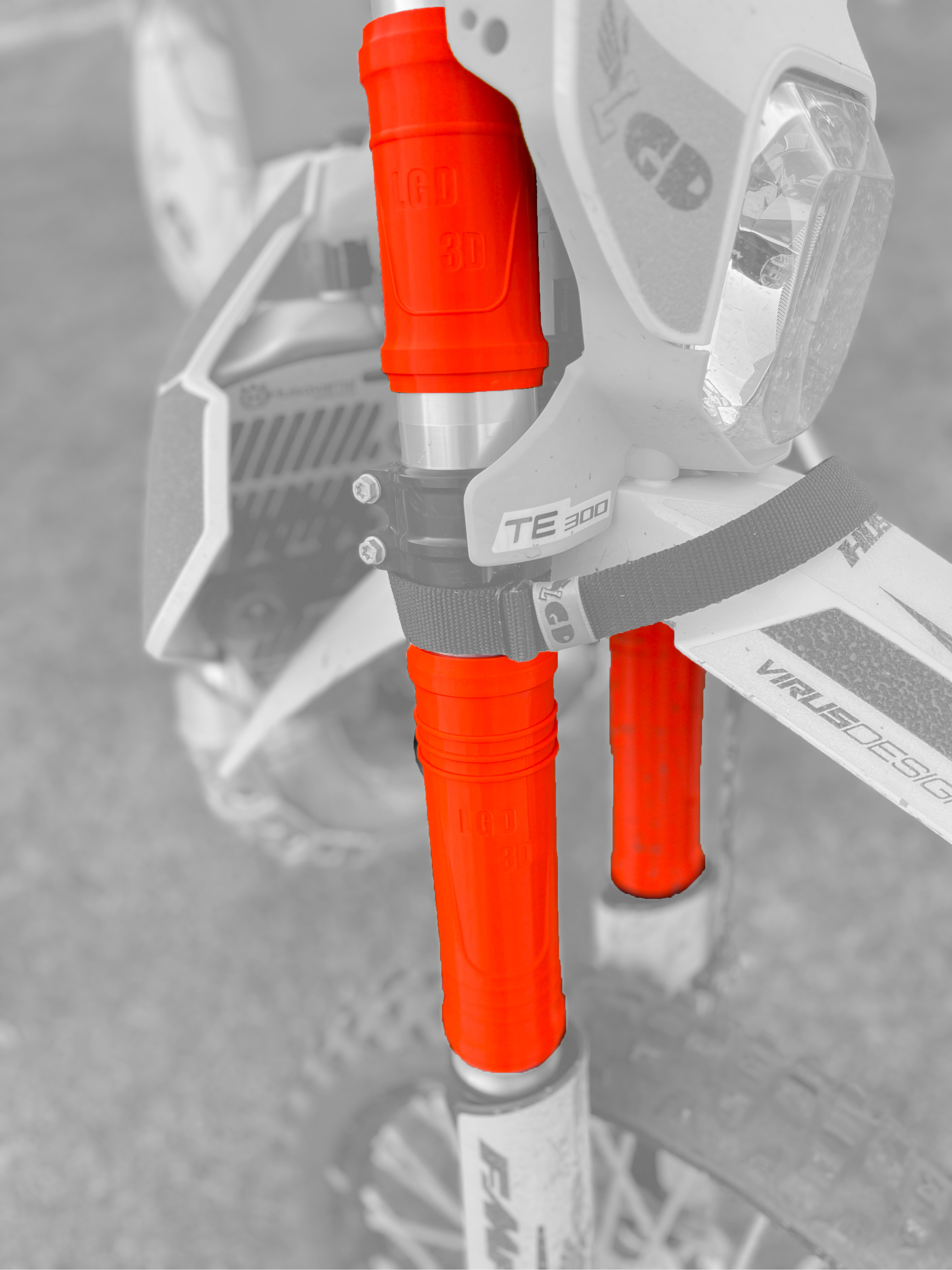 ПРЕДПАЗИТЕЛИ ЗА ПРЕДНИ АМОРТИСЬОРИ-ГОЛЕМИ